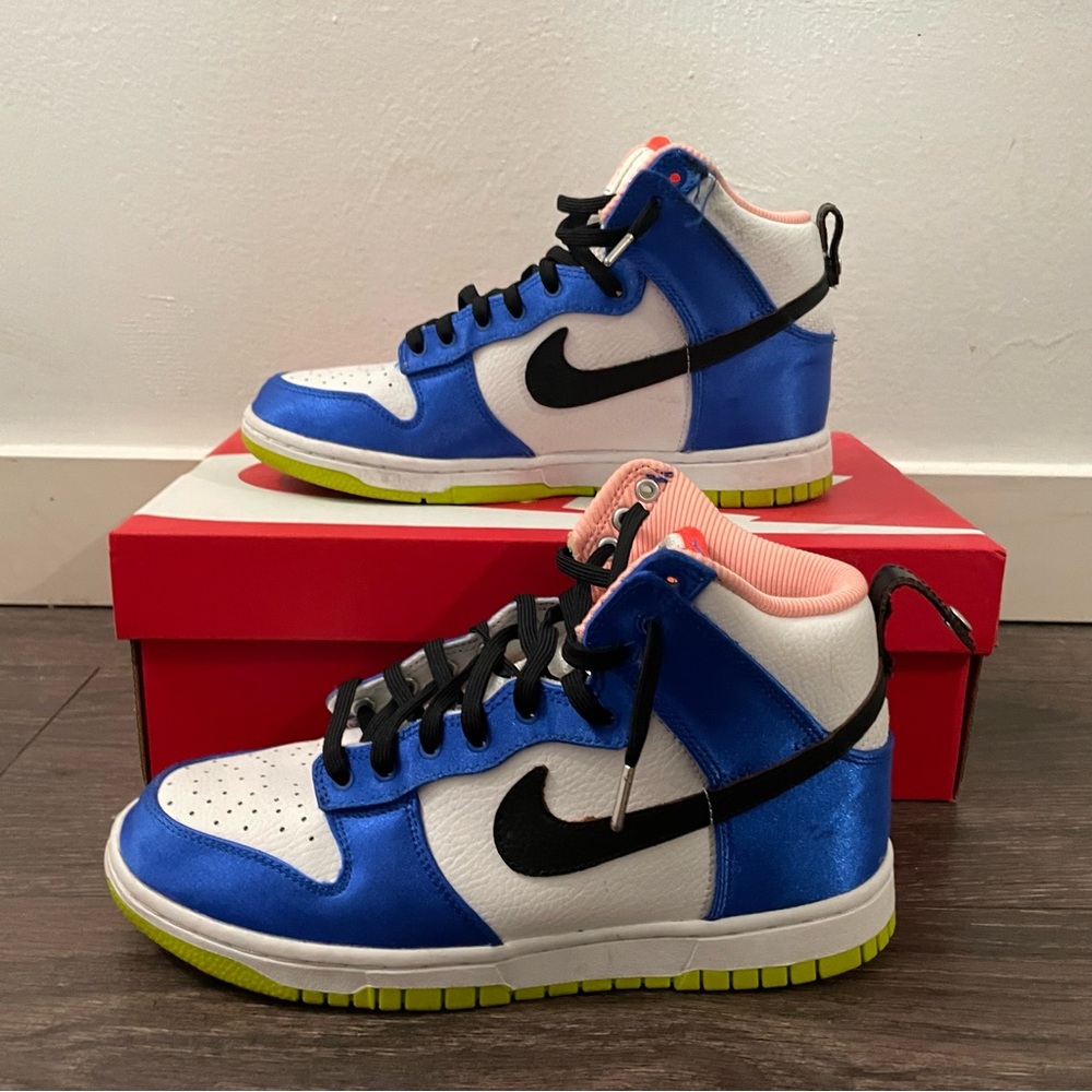 W White Dunk High White/Black-Racer Blue